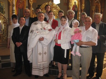 свято родини - хрещення дитини свято родини - хрещення дитини